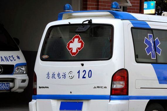 Busje rijdt in op marktbezoekers Beijing; 4 doden
