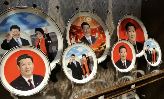 Xi bouwt aan relaties in eigen achtertuin