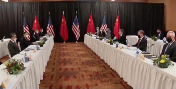 IJzige top China-VS: koude oorlog of begin van dooi?